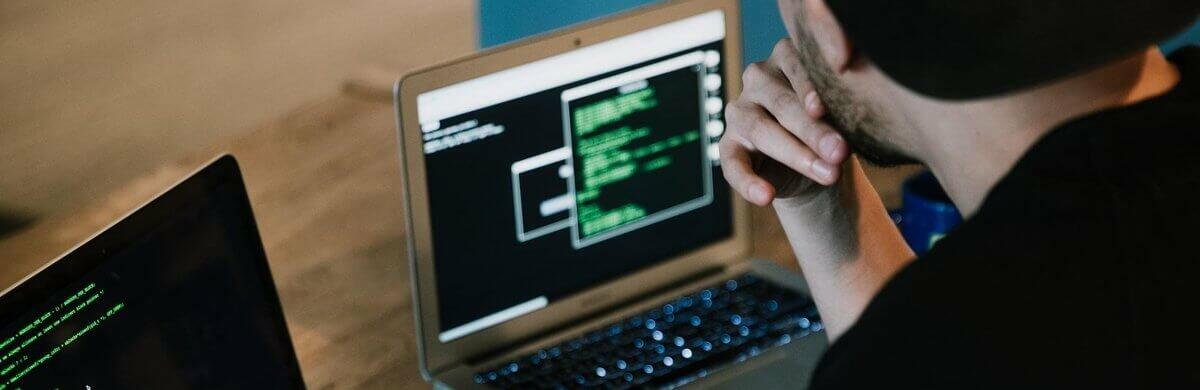 Шахраї зламують сторінки чернівчан та викрадають їх дані 