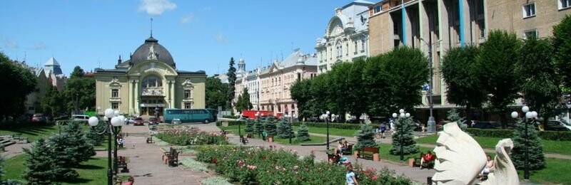 У центрі Чернівців завтра обмежать рух: де саме