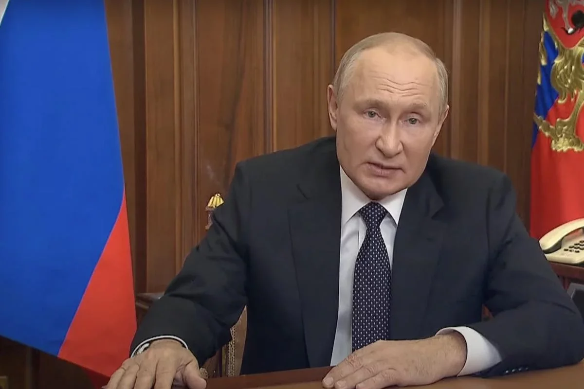 Міжнародний суд у Гаазі видав ордер на арешт Володимира Путіна