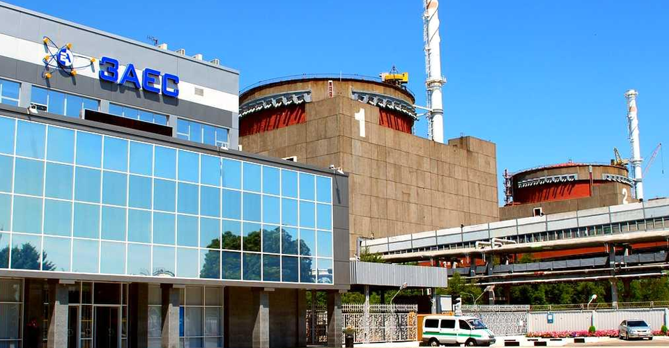 Ситуація на Запорізькій АЕС, яку захопили і контролюють російські окупанти, з кожним днем стає дедалі небезпечнішою