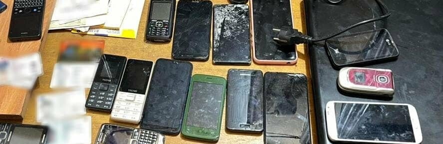 Житель Чернівців займався шахрайством під виглядом постачання автівок військовим