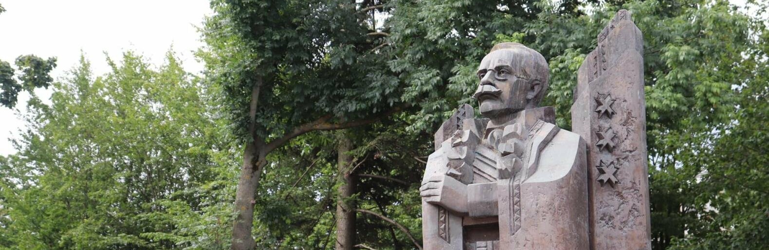 Буковина вшановує Юрія Федьковича з нагоди 189-річчя від дня народження