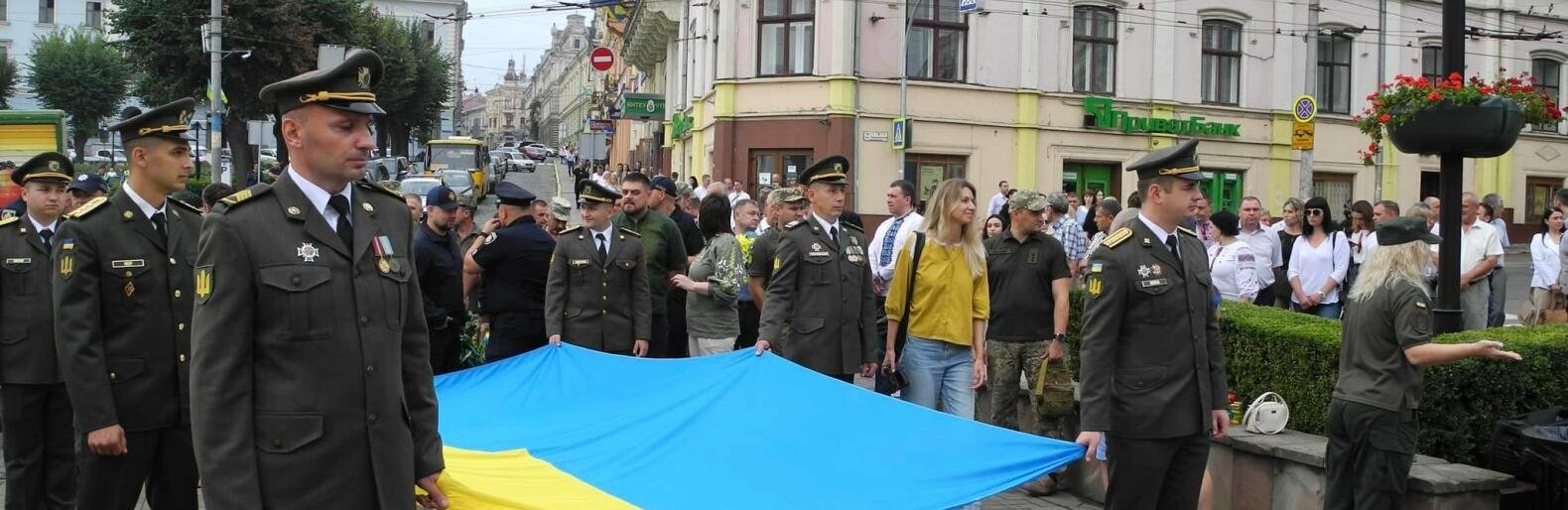 У Чернівцях відзначили День Незалежності України: вручили нагороди захисникам
