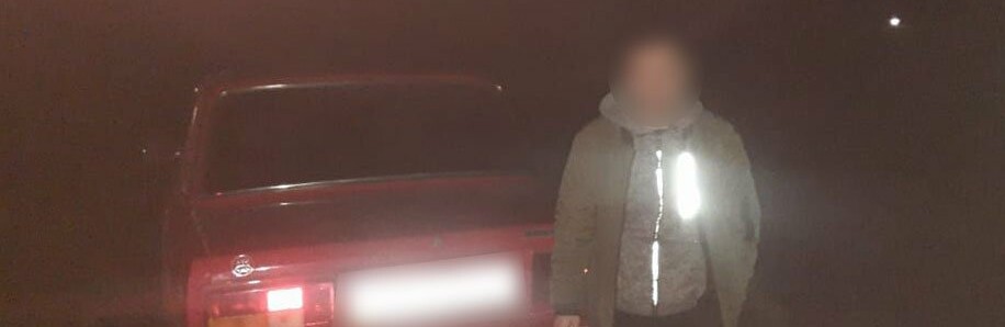 У Чернівецькому районі чоловіка затримали за угон автомобіля