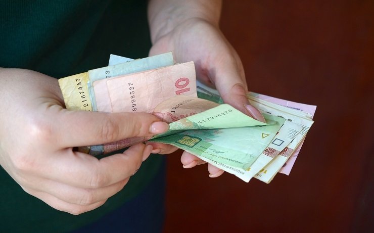Хто може отримати гроші від держави: Мінреінтеграції оновили перелік громад в окупації і зоні бойових дій