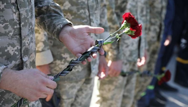 В Україну повернули тіла 82 загиблих захисників