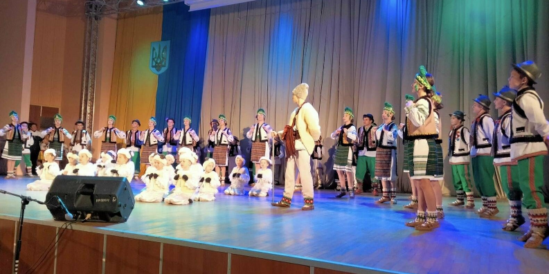 Як чернівецькі школярі збирали на дрон