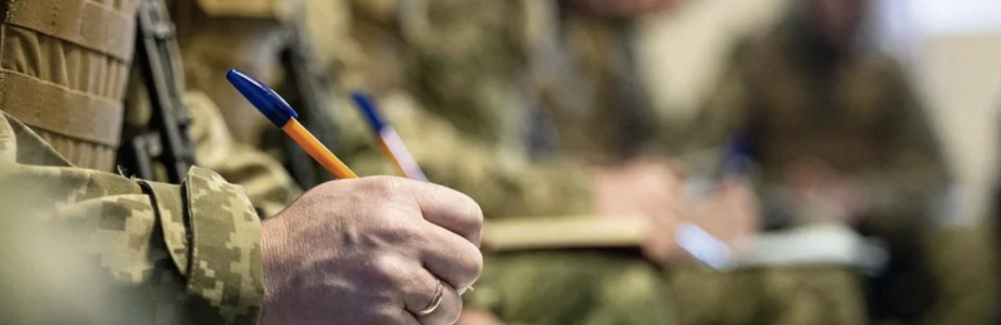 В Україні продовжили воєнний стан та загальну мобілізацію