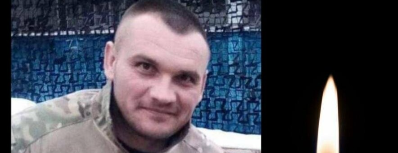 На Буковині сьогодні поховали захисника Юрія Жукова