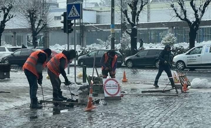 11 грудня у Чернівцях знову діють погодинні графіки відключення світла