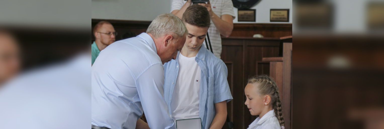 У Чернівцях родичам загиблих військових вручили посмертні нагороди