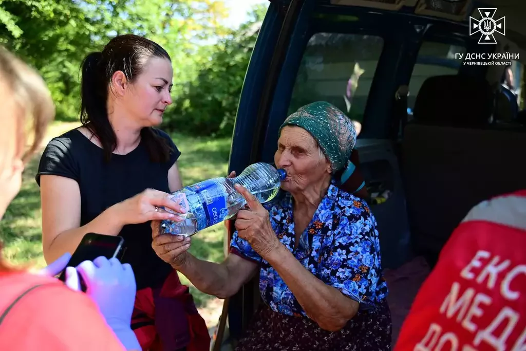 Літня буковинка провела у лісі сама понад добу