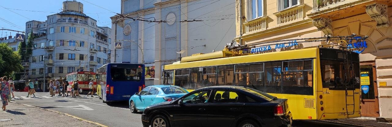 У Чернівцях рух марштруту тролейбусу №2 відновлено