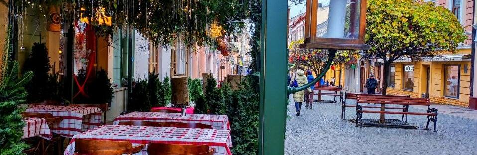 Чи доречно розважатись під час війни - думки чернівчан