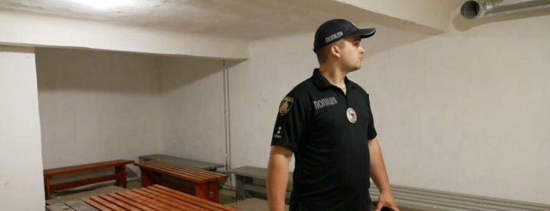Чи у вільному доступі укриття на Буковині. Перевіряли поліцейські 