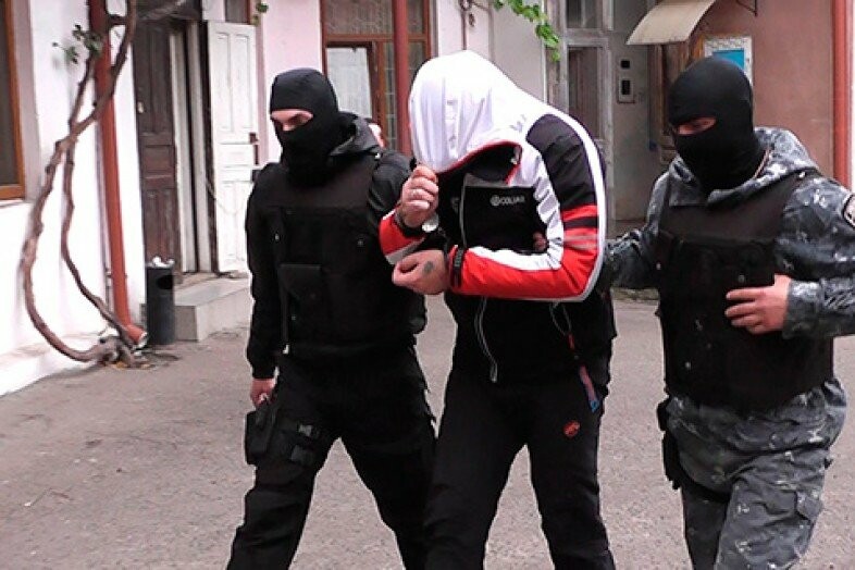 Бандитизм практика. Фото задержания бандитов. Как полиция арестовывает бандитов.