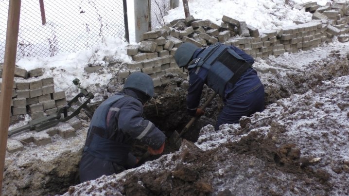 У Чернівцях "розміновували" казначейство (фото), фото-3 У Чернівцях "розміновували" казначейство (фото), фото-3