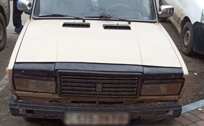 Як виявилося, чоловік випивав і не зорієнтувався, де залишив автомо... Як виявилося, чоловік випивав і не зорієнтувався, де залишив автомобіль, Фото: facebook.com/patrolpolicecv