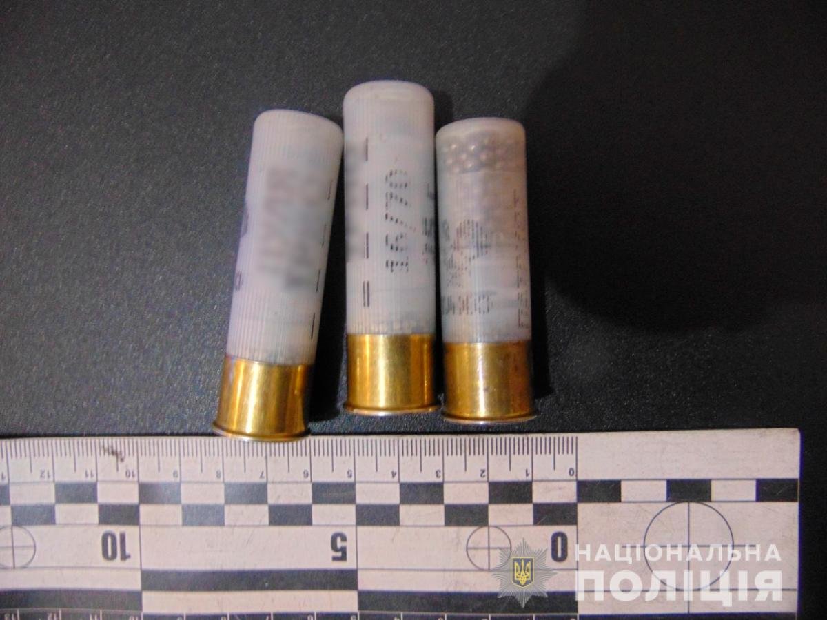 Поліцейські затримали чоловіка, який пострілом смертельно травмував буковинця