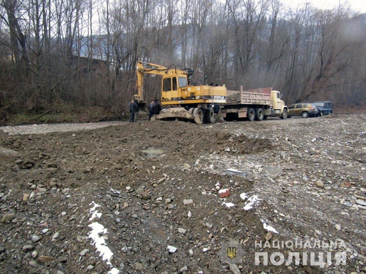 незаконний видобуток гравію у с. Сергії