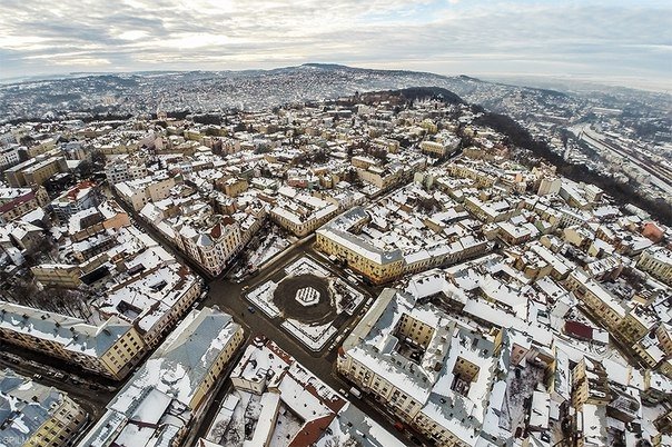 місто, фото з відкритих джерел