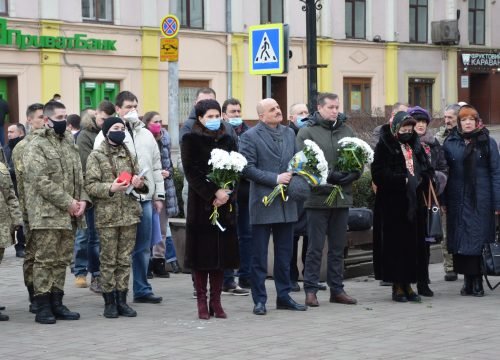 мітинг-реквієм у Чернівцях