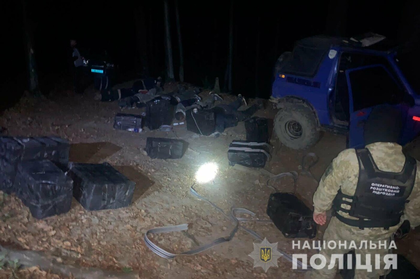 Буковинські правоохоронці завадили незаконному транспортуванню підакцизних товарів за кордон на суму майже 350 тисяч гривень 