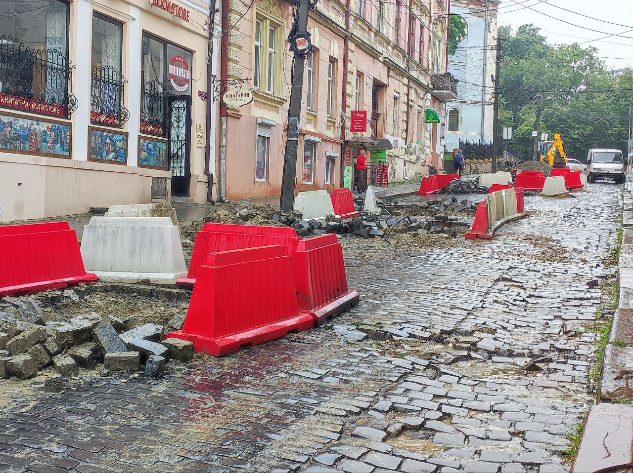 Ремонт вулиці Заньковецької у Чернівцях - 3 липня 2024 року
