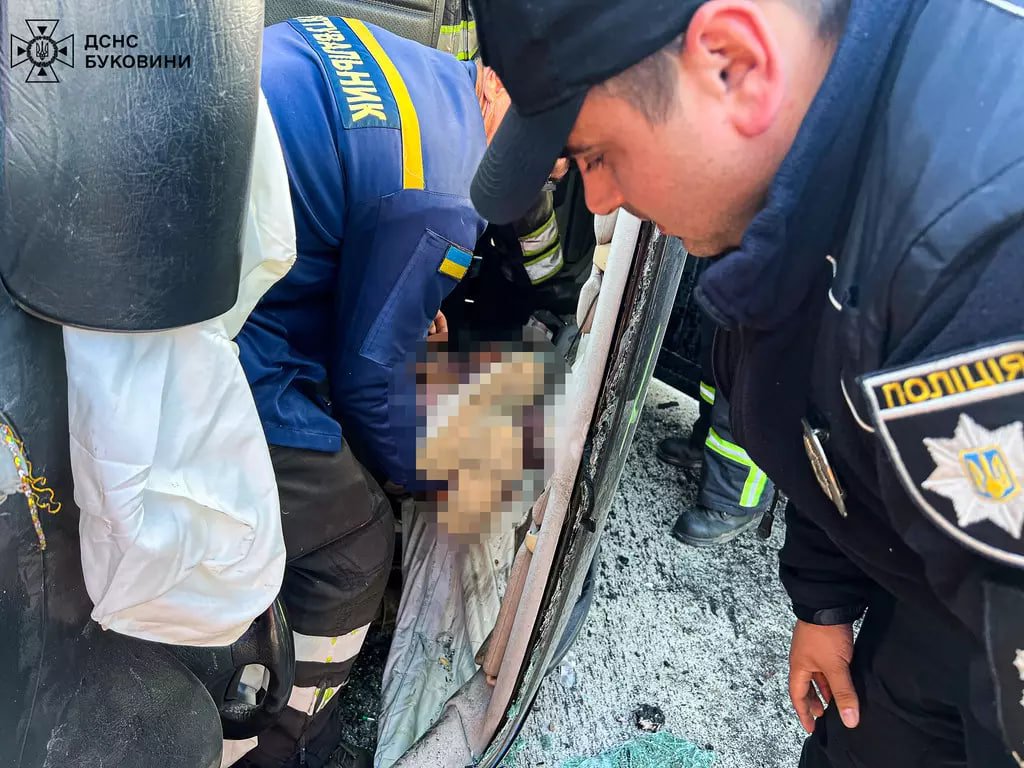 ДСНС Чернівецької області, Наслідки ДТП у Чернівецькому районі Наслідки ДТП у Чернівецькому районі