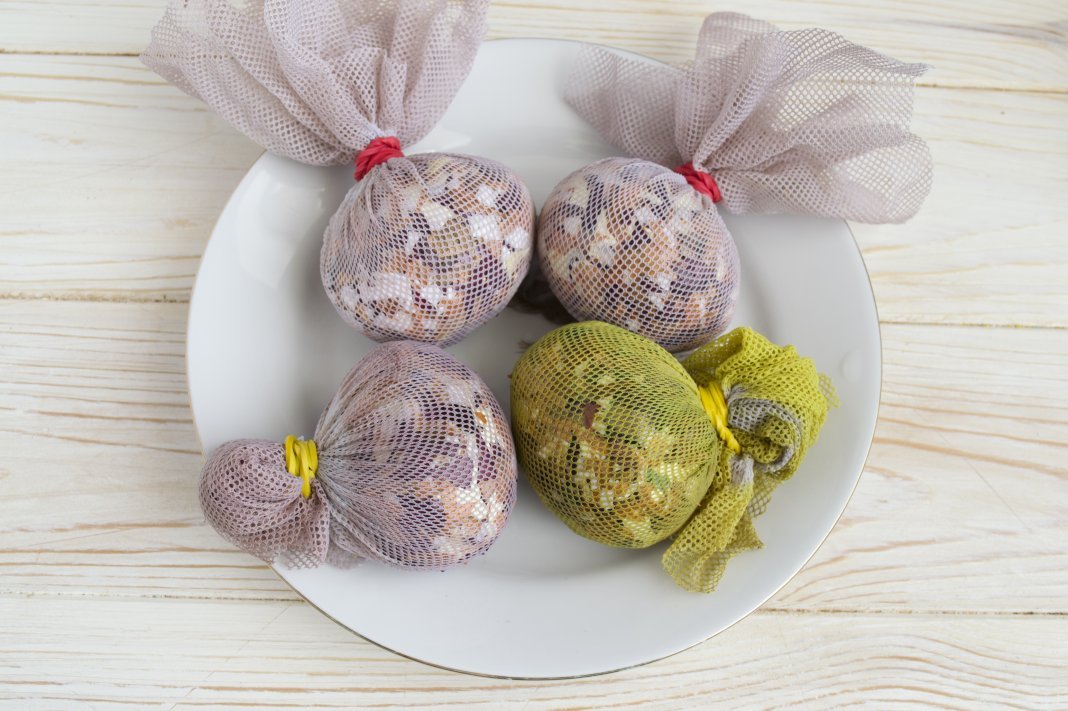 Яйця, як мармур, Зелена садиба