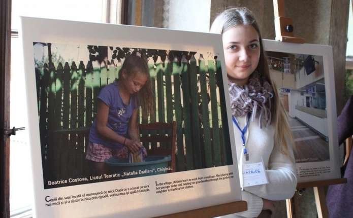 Буковинські діти підготували виставку "PHOTOVOICE" Буковинські діти підготували виставку "PHOTOVOICE", Антоніна Сімаченко