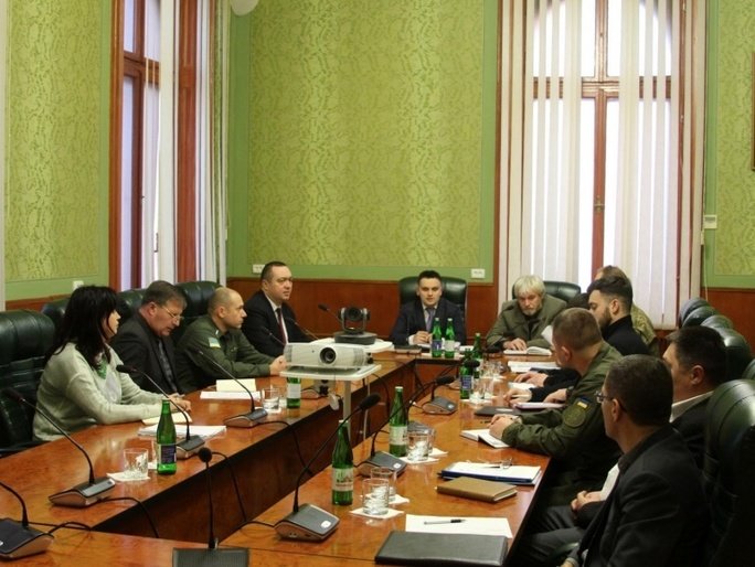Рада оборони почала діяти на Буковині Рада оборони почала діяти на Буковині, Антоніна Сімаченко
