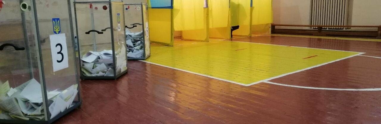 Роман Клічук та Єдина Альтернатива - лідери першого туру за результатами екзит-полу