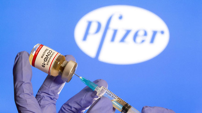 Pfizer має намір зареєструвати свою вакцину від COVID-19 в Україні у найближчі дні