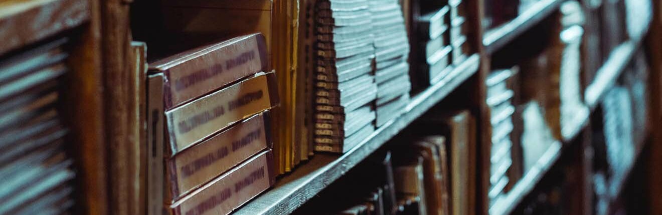 У шкільні бібліотеки області передали твори Марії Матіос