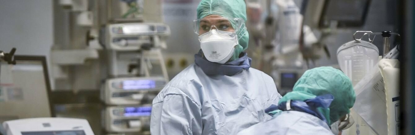 В Україні за добу померла рекордна кількість хворих з COVID-19