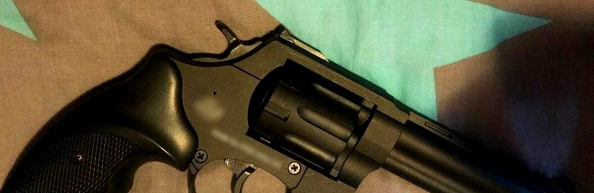Співробітники поліції вилучили у буковинця кілька одиниць зброї та боєприпаси