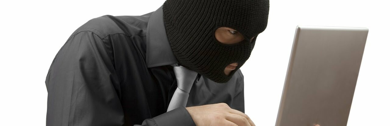 У Чернівцях шахраї погрожують у телефонній розмові 