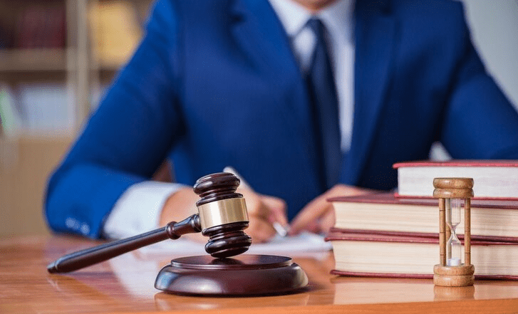 Підозрюваним у створенні дитячої порнографії продовжили строк перебування під вартою