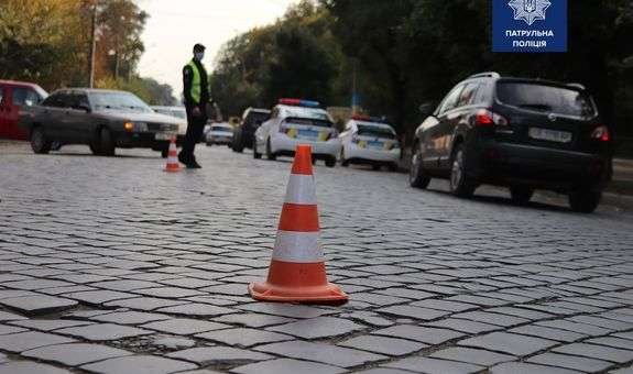 У Чернівцях по полудні перекриють рух транспорту по вул. Калинівській