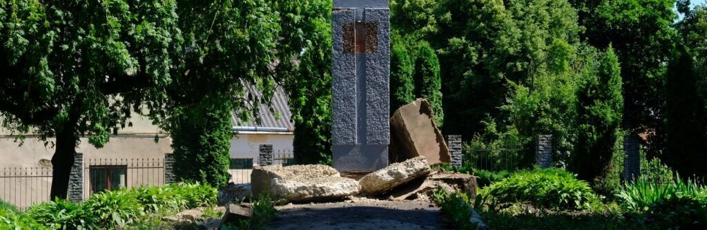 У Чернівцях пройшла акція через демонтаж пам’ятника Сидору Воробкевичу