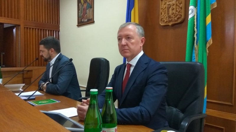 Голова Чернівецької ОДА Сергій Осачук за травень заробив майже 57 тисяч гривень