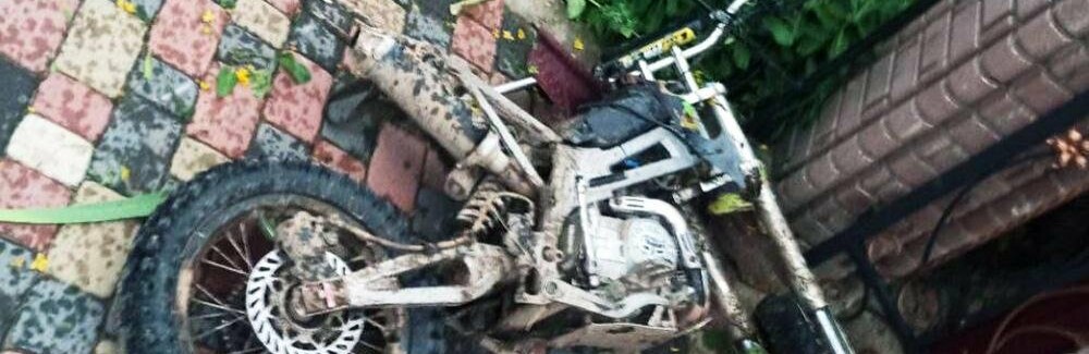 На Буковині у ДТП трагічно загинув 17-річний хлопець